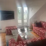 Seascape Penthouse With Free Parking